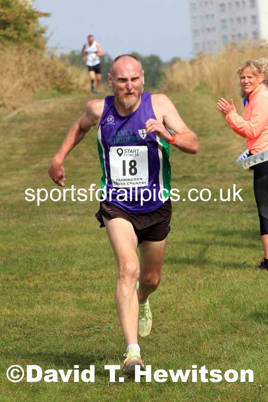 Senior Mens relay 2022 Farringdon Cross Country, Sunderland, Saturday, Sept. 3rd. Photo: David T. Hewitson/Sports for All Pics